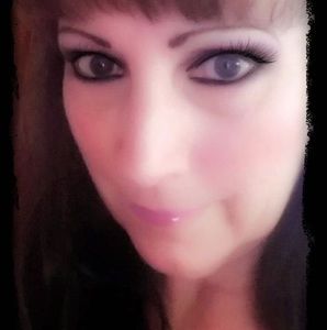 Meet your Posher, Terri